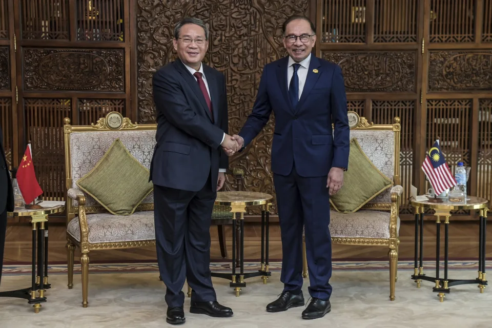 Fresh Malaysian durians will make their way to China as trade deals signed during Premier Li’s visit